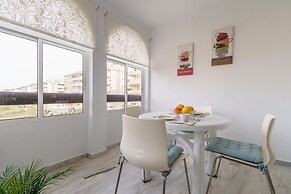 Apartment Hispanidad With Pool