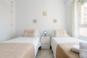 Apartment Hispanidad With Pool