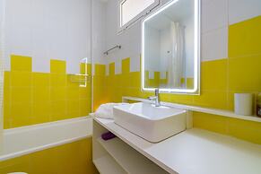 Sunny Zoco Calahonda