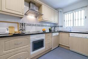 View of the sun Apartment With Pool