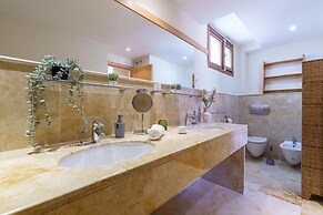 Marbella Mountain With sea View and Pool