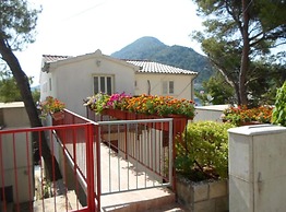 Guest House Sobra 38
