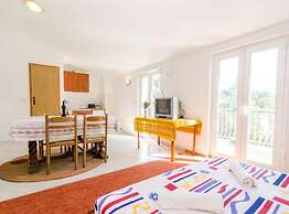 Guest House Sobra 38