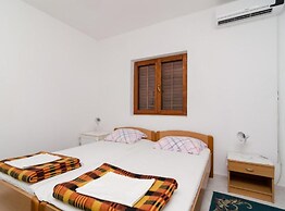 Guest House Sobra 38