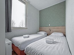 Cozy Bungalow Sauna Valkenburg