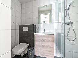 Cozy Bungalow Sauna Valkenburg