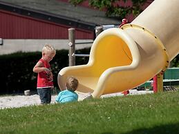 Nice Bungalow With Sauna and Bubble Bath, on a Holiday Park, 4 km. Val