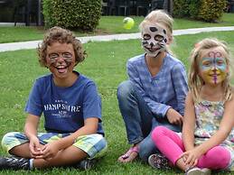 Nice Bungalow With Sauna and Bubble Bath, on a Holiday Park, 4 km. Val