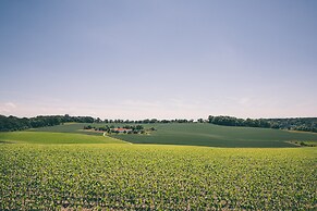 Cozy Bungalow Sauna Valkenburg