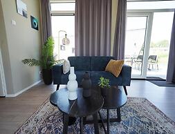 Waterside Chalet Escape Near Kampen