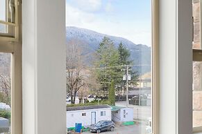 Embrace Serenity Luxe 2BR Suite