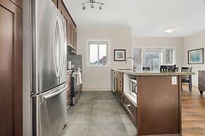 Embrace Serenity Luxe 2BR Suite