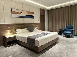 Eden Hotel