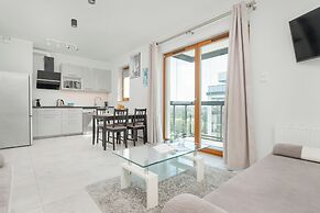 Gdansk Studio With Parking by Renters