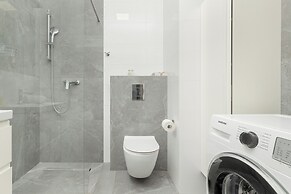 Gdansk Studio With Parking by Renters