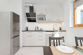 Gdansk Studio With Parking by Renters
