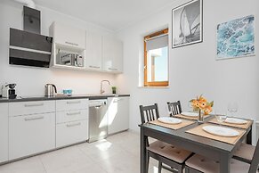 Gdansk Studio With Parking by Renters