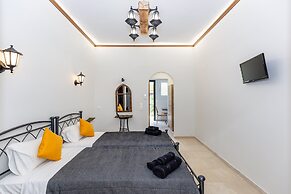 Anya Studios by Estia