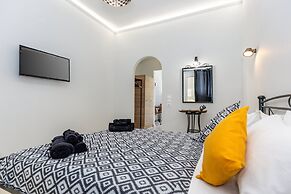 Anya Studios by Estia