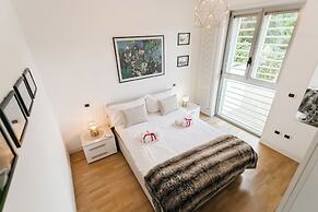 Ivy House by Wonderful Italy