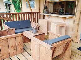 Nice Tent With Bathroom, Near a Recreation Area