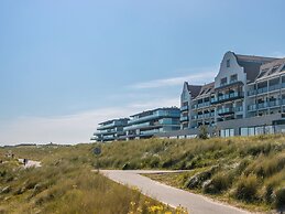 Luxury Dune Villa on a Holiday Park