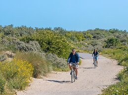 Luxury Dune Villa on a Holiday Park