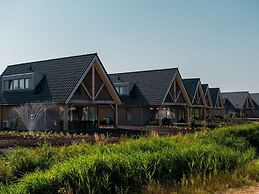 Luxury Dune Villa on a Holiday Park