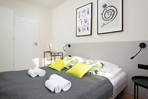 Family City Center Apartments by Renters