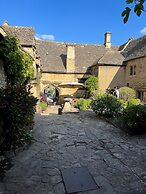 The Crown at Shipton