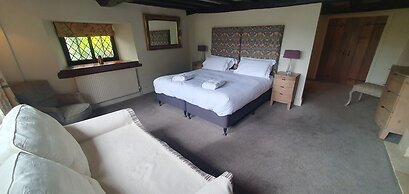 The Crown at Shipton