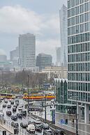 Warsaw Panorama Apartment by Renters