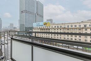 Warsaw Panorama Apartment by Renters