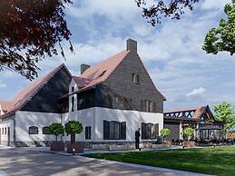 Modern Chalet With Airco, 9 km. From Maastricht