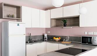 Scenic Seafront Duplex Apartment in Sliema