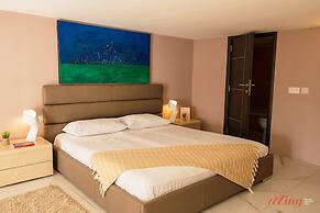 Scenic Seafront Duplex Apartment in Sliema