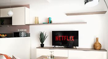 Scenic Seafront Duplex Apartment in Sliema