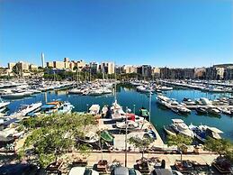 2 Bedroom Central Spacious With Sea Views