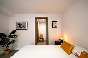 Music F1 Fashion Fun in This Holiday Home