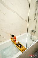 Music F1 Fashion Fun in This Holiday Home