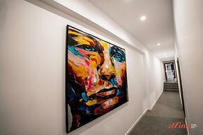 Music F1 Fashion Fun in This Holiday Home