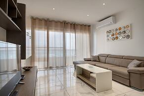 Modern Beach Apartment With Fantastic Sea Views