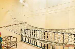 Retro Designer Homelike Apartment - Close to Beach