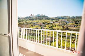 Seafront Penthouse With Unobstructed Sea Views