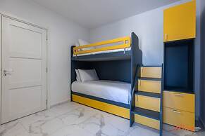 A Stunning Apartment With Spectacular sea Views