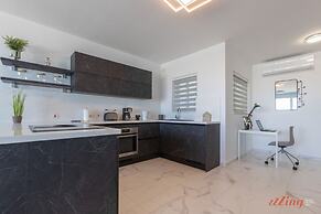 A Stunning Apartment With Spectacular sea Views