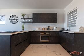 A Stunning Apartment With Spectacular sea Views