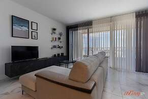 A Stunning Apartment With Spectacular sea Views