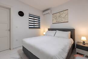 A Stunning Apartment With Spectacular sea Views