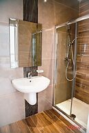 Enjoy Beach Sea Views in a Modern 3 BR APT - 4